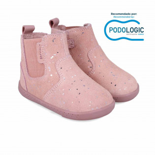 Booties for girl 241303-B777